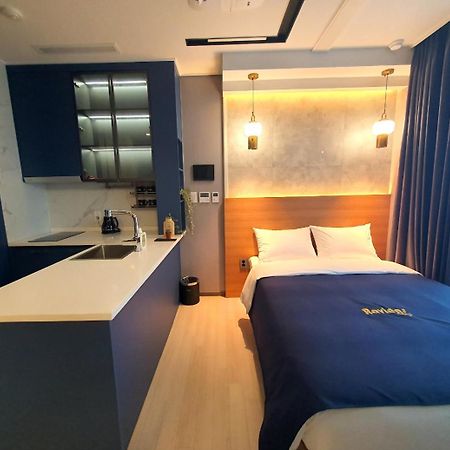 Elliy'S Room Pusan Zewnętrze zdjęcie